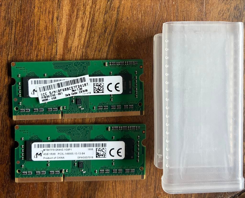 Geheugen laptop twee stuks 4GB 1RX8 PC3L-14900S, Nieuw, DDR3, Ophalen of Verzenden, Laptop
