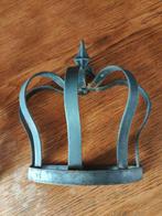 Ornamenten. Halve stalen kronen. 2 Stuks., Huis en Inrichting, Woonaccessoires | Overige, Ophalen