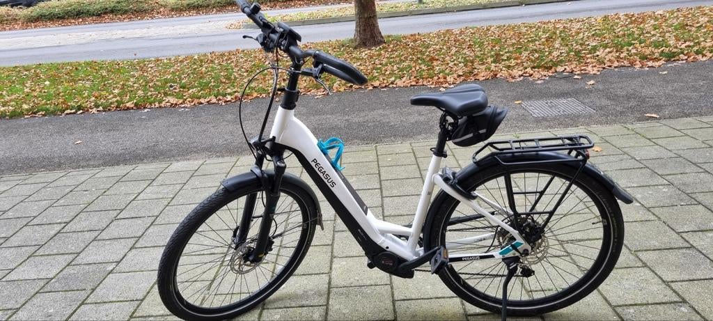 Pegasus Evo M wit lage instap 85 Nm sterk in topstaat, Fietsen en Brommers, Elektrische fietsen, Zo goed als nieuw, 51 tot 55 cm