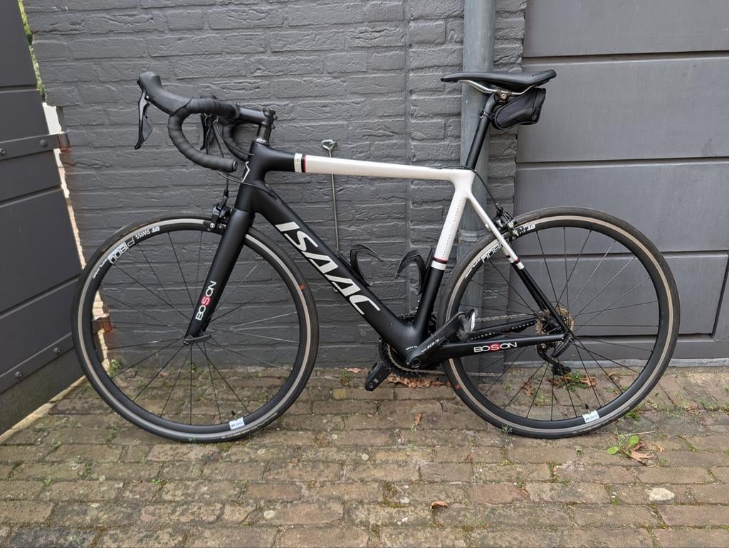 Isaac Boson Endurance Fiets - Shimano 105 - DT Swiss P1800, Fietsen en Brommers, Fietsen | Racefietsen, Carbon, Heren, Meer dan 20 versnellingen