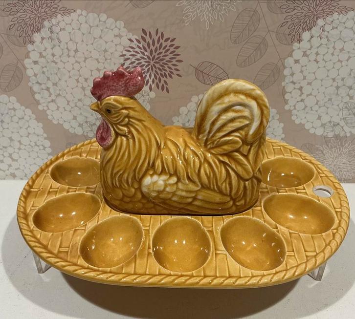 Retro Eierschaal met Kip en Eierdopje, Huis en Inrichting, Keuken | Keukenbenodigdheden, Gebruikt, Verzenden