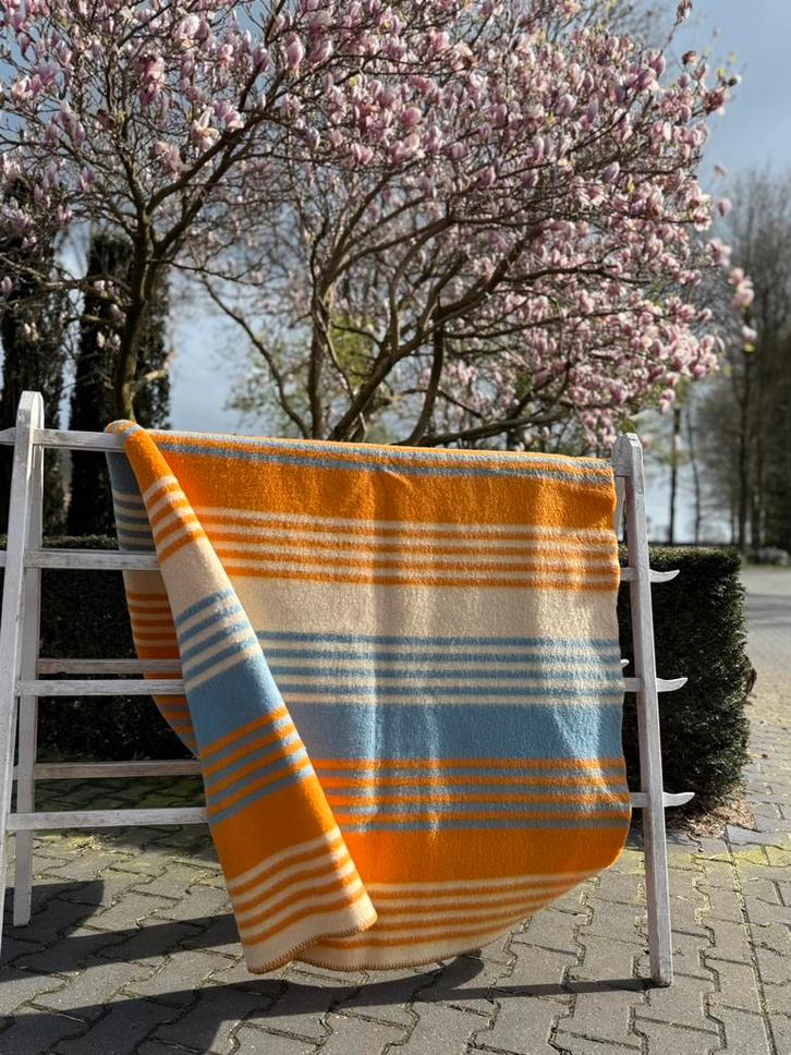 Vintage wollen deken - 225x220cm, Huis en Inrichting, Woonaccessoires | Plaids en Woondekens, Zo goed als nieuw, Ophalen of Verzenden