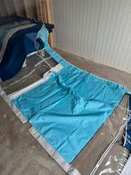 Windscherm met stokken - 4,5m lang, 1,4m hoog, Ophalen, Zo goed als nieuw