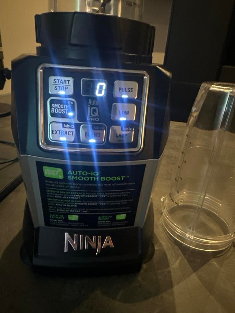 Ninja Blender Auto-IQ Pro - Krachtige Keukenmachine, Witgoed en Apparatuur, Blenders, Ophalen, Zo goed als nieuw, Blender