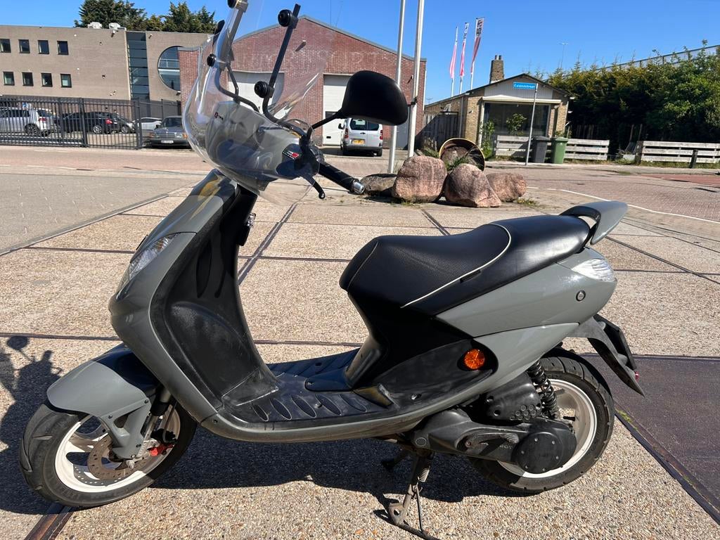 Peugeot vivacity 2 takt in goede staat, Ophalen of Verzenden