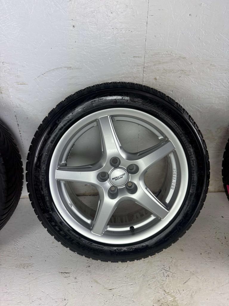 Volvo V40 S40 Ford Focus C-Max velgen 17" 5x108 winter 8mm, Auto-onderdelen, Banden en Velgen, Niet ingevuld, Banden en Velgen