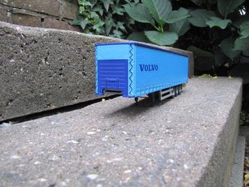 Losse Tekno 3 assige schuifzeiltrailer. beschikbaar voor biedingen