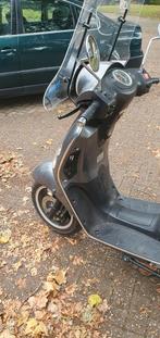 Scooter ilco Bt49qt-21, Fietsen en Brommers, Snorfietsen en Snorscooters, Gebruikt, Kymco, Ophalen of Verzenden, Benzine