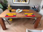 Walnoten tafel ideaal voor liefhebbers van natuurhout, Huis en Inrichting, Ophalen, Gebruikt, 50 tot 100 cm, Vijf personen of meer
