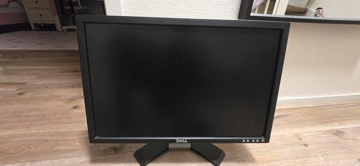 PC Display Dell E228WFP, Computers en Software, Monitoren, Zo goed als nieuw, 60 Hz of minder, DisplayPort, DVI, HDMI, VGA, Gaming