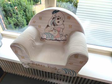 Kinderstoel bears hug, nette staat  beschikbaar voor biedingen
