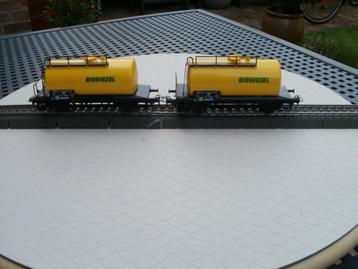 2x Marklin Ho Bio diesel Tankwagons in nieuwstaat. beschikbaar voor biedingen