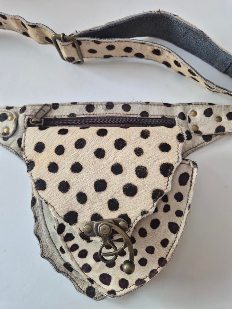 Leren heuptas met stipjes, Ophalen of Verzenden, Zo goed als nieuw, Beige, Overige typen