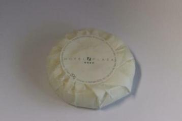 Hotel zeepjes rond 3 x 4,8 cm rond; Hotel Plaza 20g. 3 x 4,5 beschikbaar voor biedingen