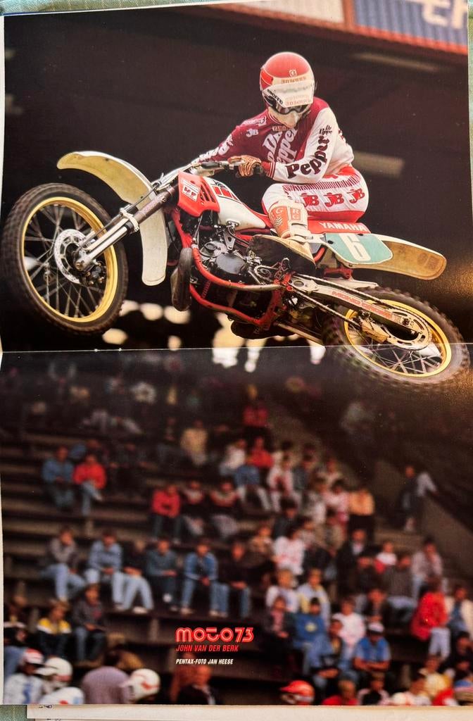 Poster John van den Berk op Yamaha, Verzamelen, Verzenden, Zo goed als nieuw, Motoren