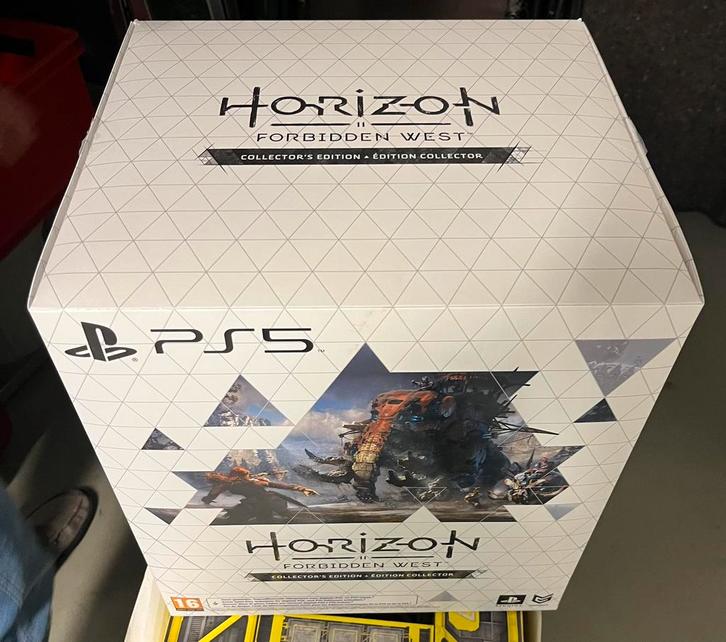Horizon Forbidden West - PS5 Collectors Digital Editie, Spelcomputers en Games, Spelcomputers | Sony PlayStation 5, Zo goed als nieuw