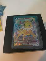 Jolteon VMAX 051/203 Pokémon, Ophalen of Verzenden, Zo goed als nieuw, Losse kaart