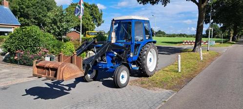 Ford  4600  met  voorlader, Zakelijke goederen, Agrarisch | Tractoren, 5000 tot 7500, Ford, tot 80 Pk, Gebruikt, Verzenden