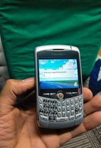 Goedwerkende blackberry curve 8310 silver edition, Ophalen of Verzenden, Zo goed als nieuw