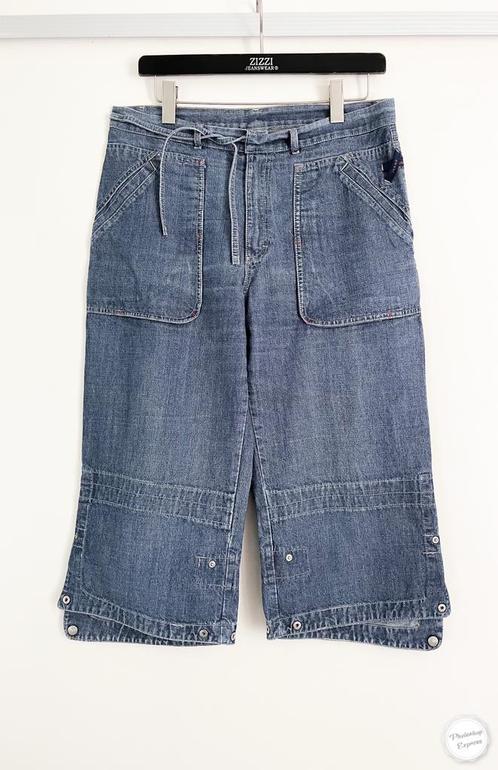 Mooie korte spijkerbroek van Oilily 42/44, Kleding | Dames, Spijkerbroeken en Jeans, Zo goed als nieuw, W33 - W36 (confectie 42/44)