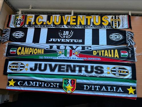 Juventus Sjaals Voetbalsjaals Italie Juve Vijf 5, Verzamelen, Sportartikelen en Voetbal, Zo goed als nieuw, Shirt, Buitenlandse clubs
