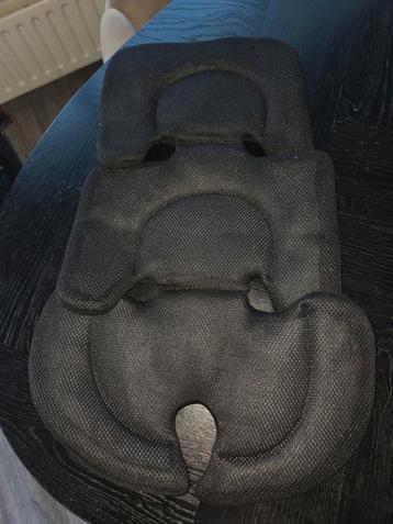 Buxibo, zitverhoger maxi cosi/ babystoel/kinderzitje/buggy  beschikbaar voor biedingen