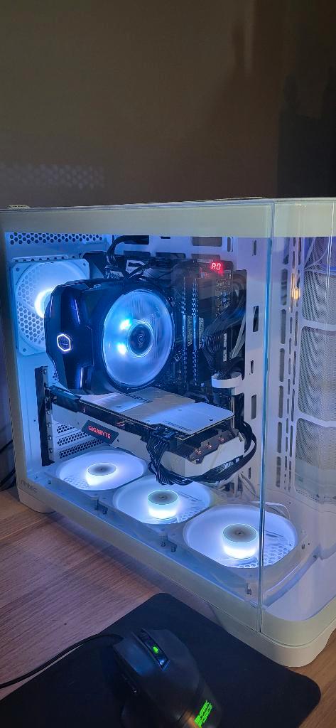 Witte gaming PC. RTX 2080, I7 8700k, 1TB SSD, Computers en Software, Desktop Pc's, Zo goed als nieuw, 4 Ghz of meer, HDD, SSD