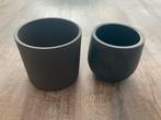 Set van 2 zwarte plantenpotten, Tuin en Terras, Bloempotten, Ophalen, Rond, Binnen, Zo goed als nieuw