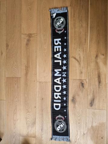 Real Madrid Fan Sjaal beschikbaar voor biedingen