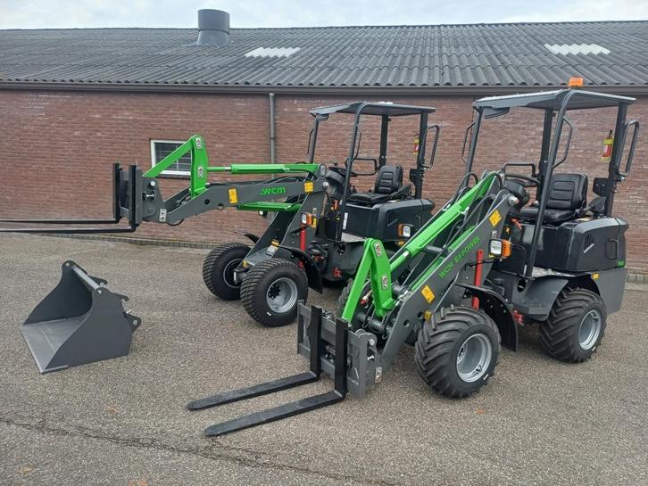 Mini shovel Wcm 606 elektrische minishovel, Zakelijke goederen, Machines en Bouw | Kranen en Graafmachines, Wiellader of Shovel