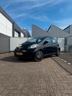 Toyota Aygo 1.0 12V Vvt-i 5DRS 2008 Zwart, Auto's, Toyota, Voorwielaandrijving, 4 stoelen, Origineel Nederlands, Handgeschakeld