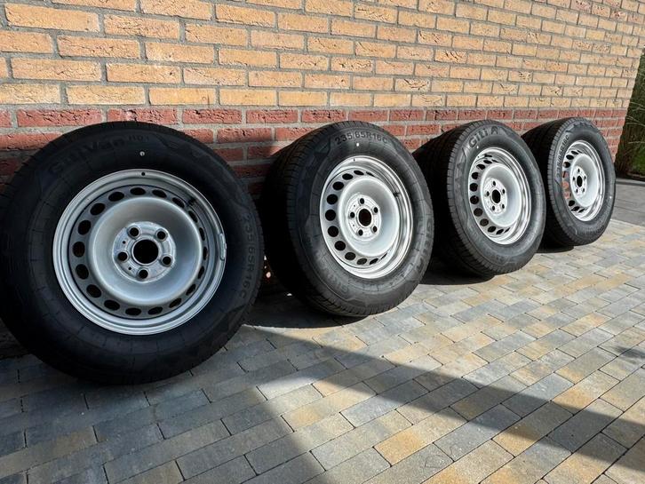 Nieuw! Originele VW Crafter 16 inch stalen velgen 5x120, Auto-onderdelen, Banden en Velgen, Banden en Velgen, Zomerbanden, 16 inch