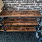 Kasten 2 x, Ophalen, Met plank(en), Gebruikt, 100 tot 150 cm