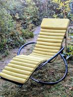 Leco design schommelstoel met kussen, Ophalen, Zo goed als nieuw