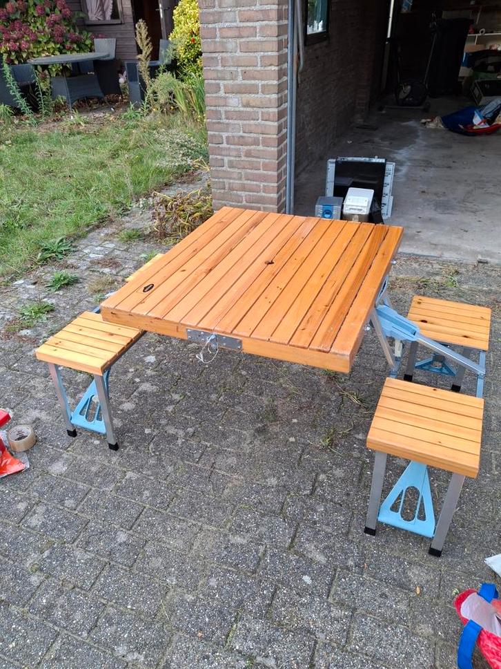 Leuk picknicktafeltje - Inklapbaar!, Tuin en Terras, Picknicktafels, Gebruikt, Vierkant, Hout, Inklapbaar, Ophalen