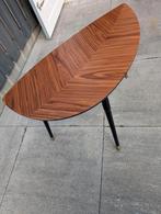 Ikea LÖVBACKEN
Salontafel of bijzettafel, Huis en Inrichting, Gebruikt, Minder dan 50 cm, 50 tot 100 cm, Overige vormen