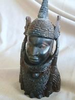 Houten buste van man uit Benin, West Afrika, Antiek en Kunst, Kunst | Niet-Westerse kunst, Ophalen of Verzenden