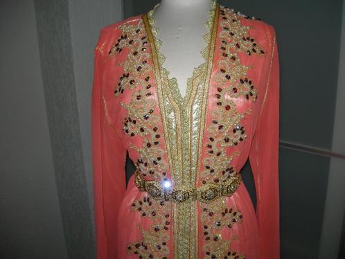 te koop schitterende handgemaakte marokkaanse jurk/takchita, Kleding | Dames, Jurken, Zo goed als nieuw, Maat 42/44 (L), Overige kleuren