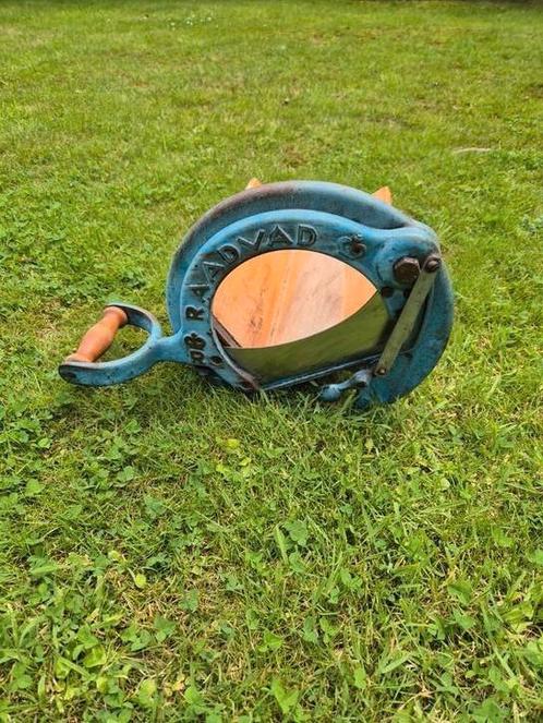 Raadvad broodsnijder,  "Deens design", Antiek en Kunst, Antiek | Keukenbenodigdheden, Ophalen of Verzenden