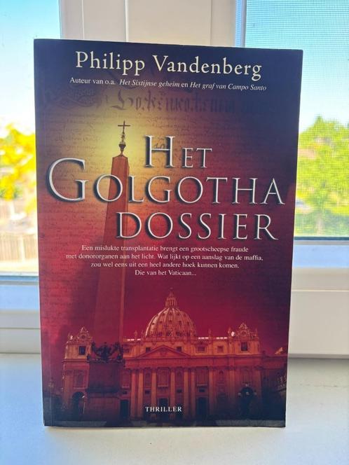 Het Golgotha Dossier, Boeken, Thrillers, Zo goed als nieuw, Nederland, Ophalen of Verzenden