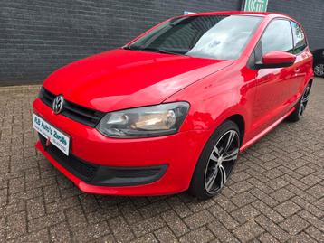 Volkswagen Polo 1.2 6V 44KW 5D MY2009 Rood nette auto beschikbaar voor biedingen