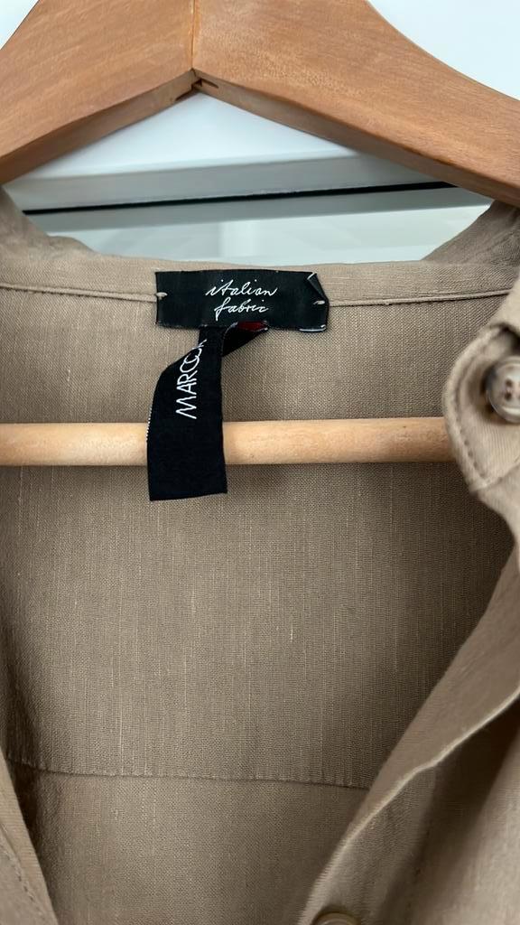 MarcCain Doorknoopjurk lang mt 6 khaky, Kleding | Dames, Jurken, Nieuw, Maat 46/48 (XL) of groter, Bruin, Onder de knie, Ophalen of Verzenden