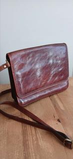 Mooie klassiek Leren dames schoudertas., Sieraden, Tassen en Uiterlijk, Tassen | Schoudertassen, Ophalen of Verzenden, Gebruikt