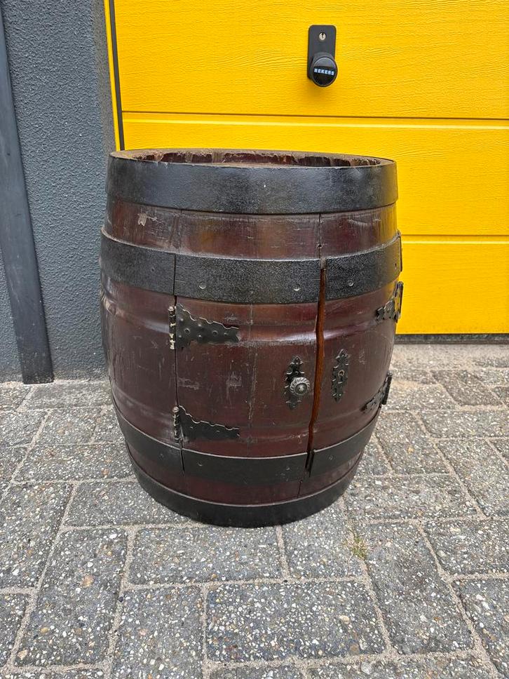 Antieke Wijnvat Kast - Uniek Woonaccessoire Vintage 50x40, Antiek en Kunst, Antiek | Woonaccessoires, Ophalen