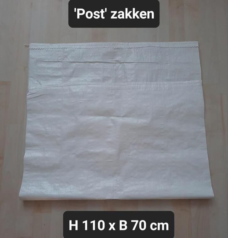 Puin, oude Post zakken, Doe-het-zelf en Verbouw, Overige Doe-het-zelf en Verbouw, Zo goed als nieuw, Ophalen