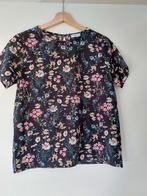 Top Loavies maat S zwart met bloemen, Zwart, Ophalen of Verzenden, Korte mouw, Maat 36 (S)