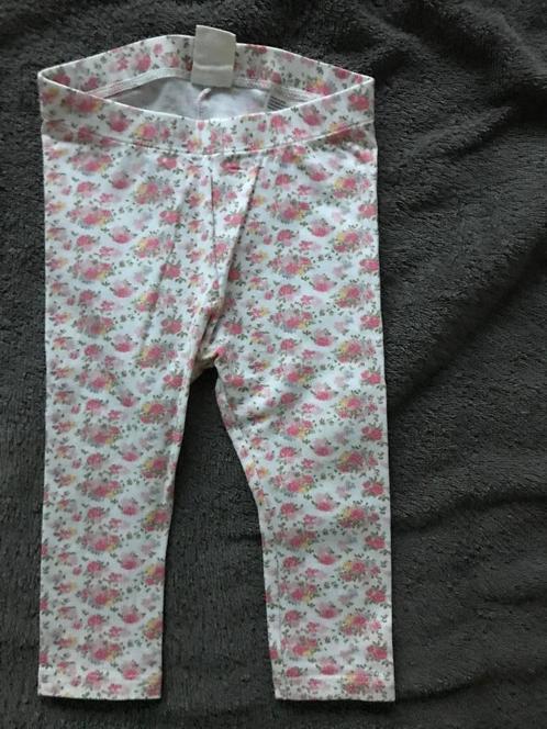 nieuwe kleurige legging maat 74 h&m, Kinderen en Baby's, Babykleding | Maat 74, Nieuw, Meisje, Broekje, Ophalen of Verzenden