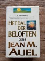 De aardkinderen deel 4 - Jean M. Auel, Ophalen of Verzenden, Zo goed als nieuw