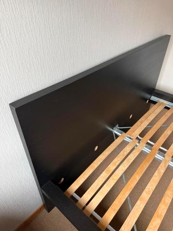 Ikea Malm bed 160x200 met lattenbodems - afbeelding 3