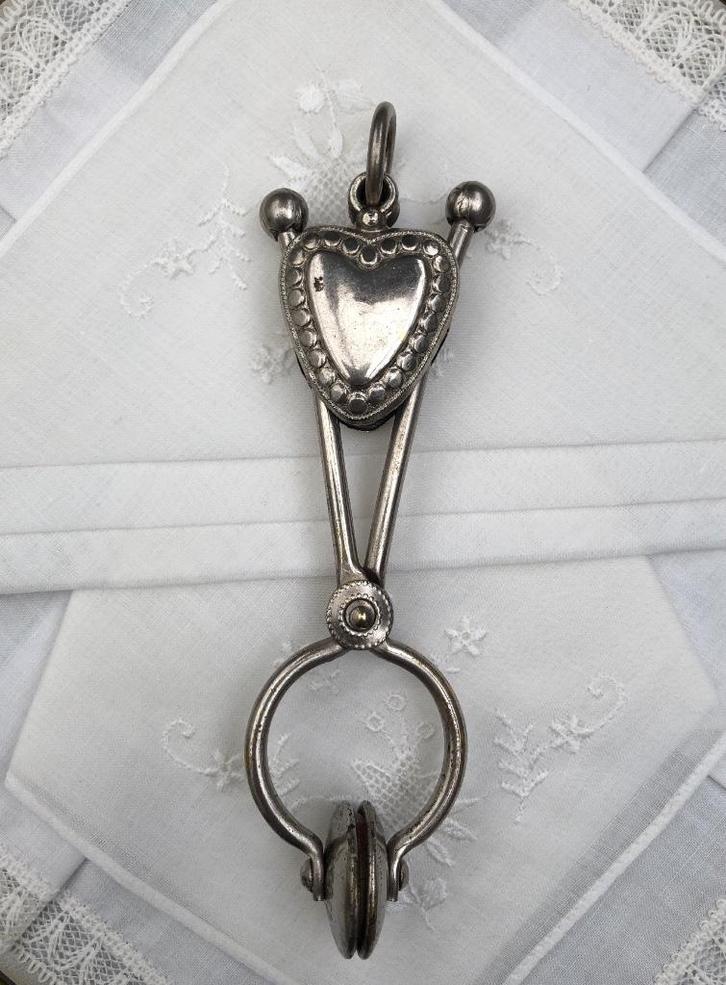 Antieke Victoriaans Skirt lifter - Rok Lifter 1880, Antiek en Kunst, Antiek | Kleding en Accessoires, Dames, Ophalen of Verzenden